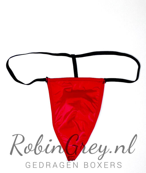 Mat rode string met zwarte bandjes