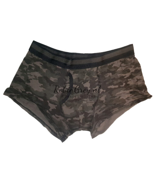 Gedragen camouflage boxershort